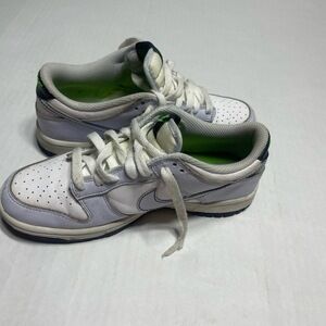 ☀️☀️sale Nike Dunk Low Youth Size US 4.5Y White Green Black Low Top Streetwear